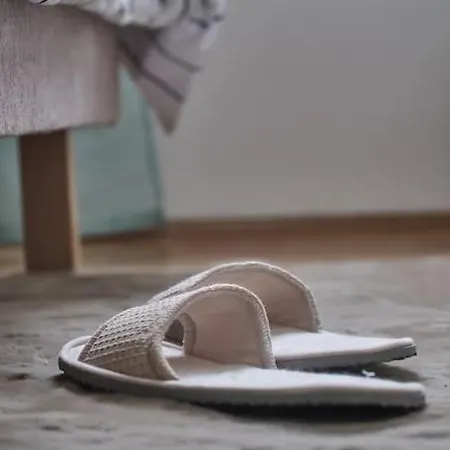 Bigeste - Free Parking - 2 Minute Walk To The - Superfast Wifi