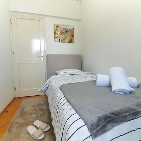 Bigeste - Free Parking - 2 Minute Walk To The - Superfast Wifi * Opatija